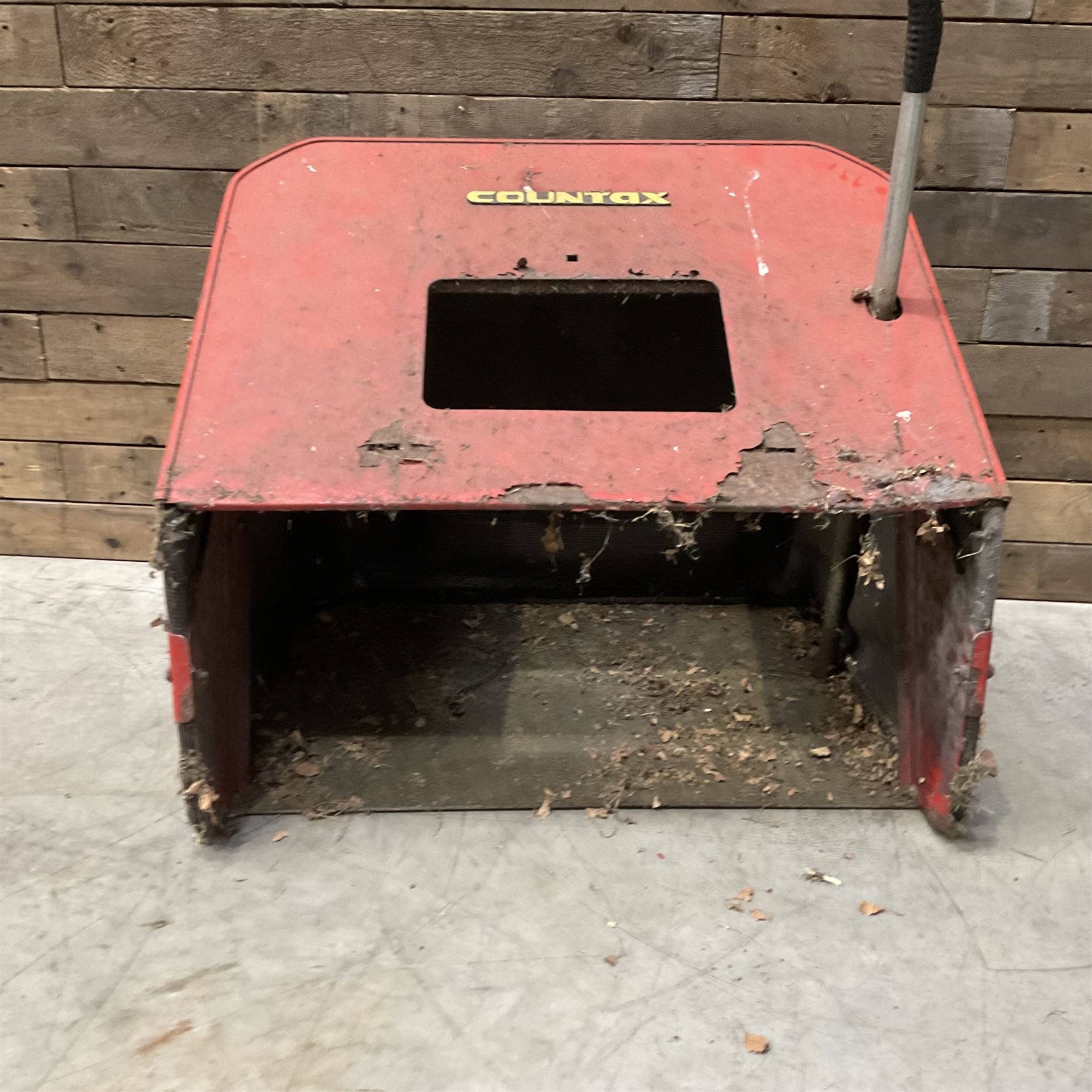 Countax K18 Twin ride on lawnmower 42” cut, with trailer and attachment 