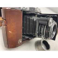 Zeiss Ikon Super Ikonta 531 Folding Rangefinder Camera, with Carl Zeiss NR1254341 Tessar 1;3.5 f=75mm 