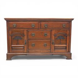 Early 20th century Arts and Crafts walnut sideboard