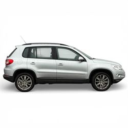 VW Tiguan, 2 Litre diesel, Automatic, 2011, Silver, MOT till 06/09/2026, 120,000 Miles (NV11 DDF)