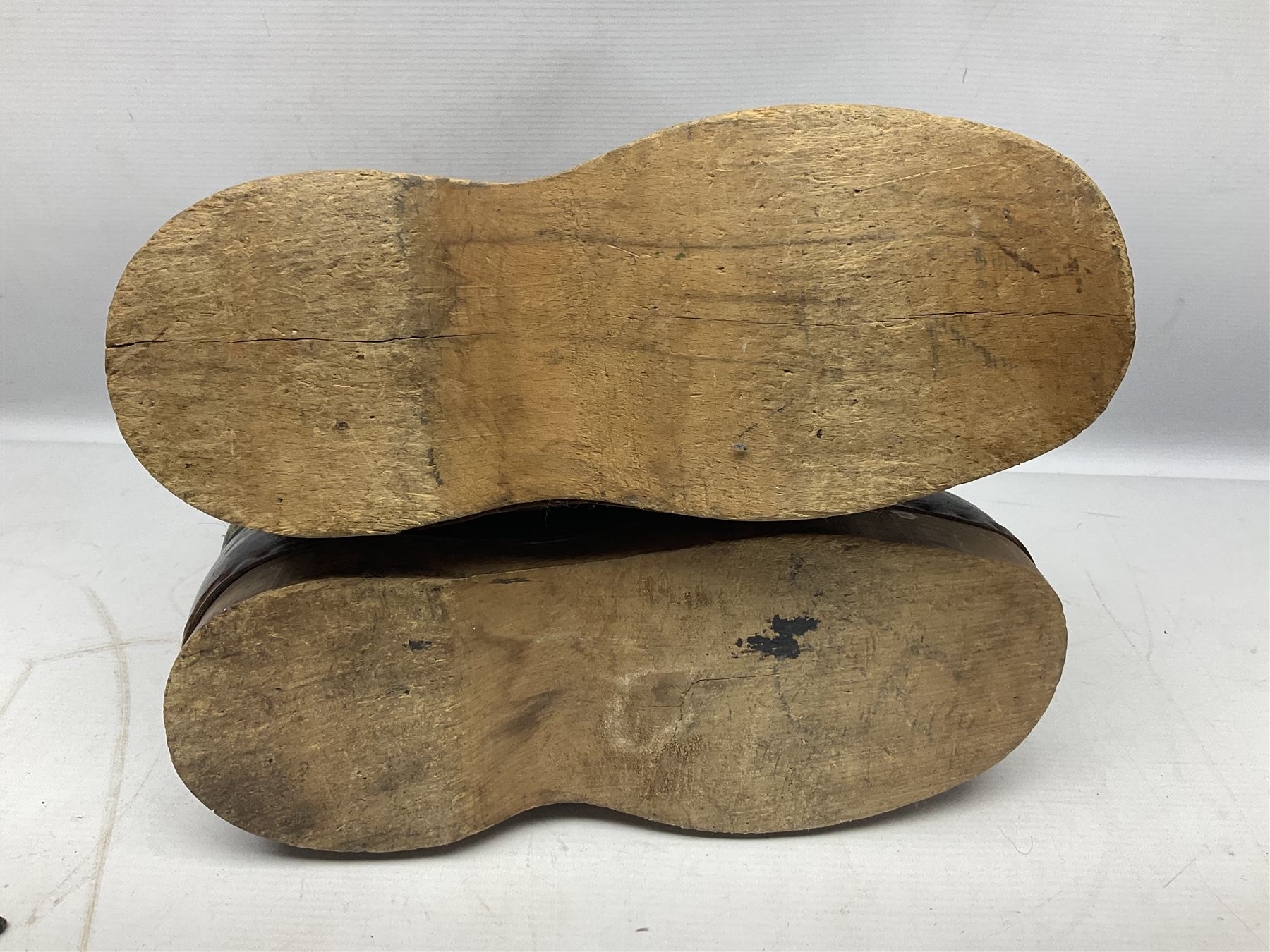 Pair of German winter snow boots, leather and felt with wooden soles; together with a replica WW2 German Luftwaffe car pennant (3)