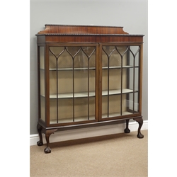  Early 20th century mahogany display cabinet, bow front with gadroon moulding, two astragal glazed doors, W122cm, H134cm, D34cm  