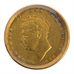 George IV 1825 silver one shilling coin, gilded, in glazed 9ct gold surround