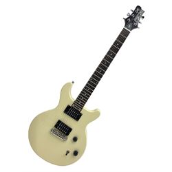 SG Junior Music Drive C19905 electric guitar serial no.911120 L99cm