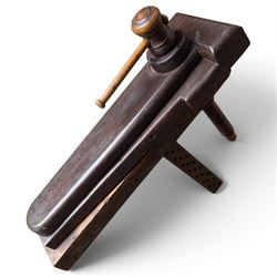 Large 20th century handmade wooden vice 