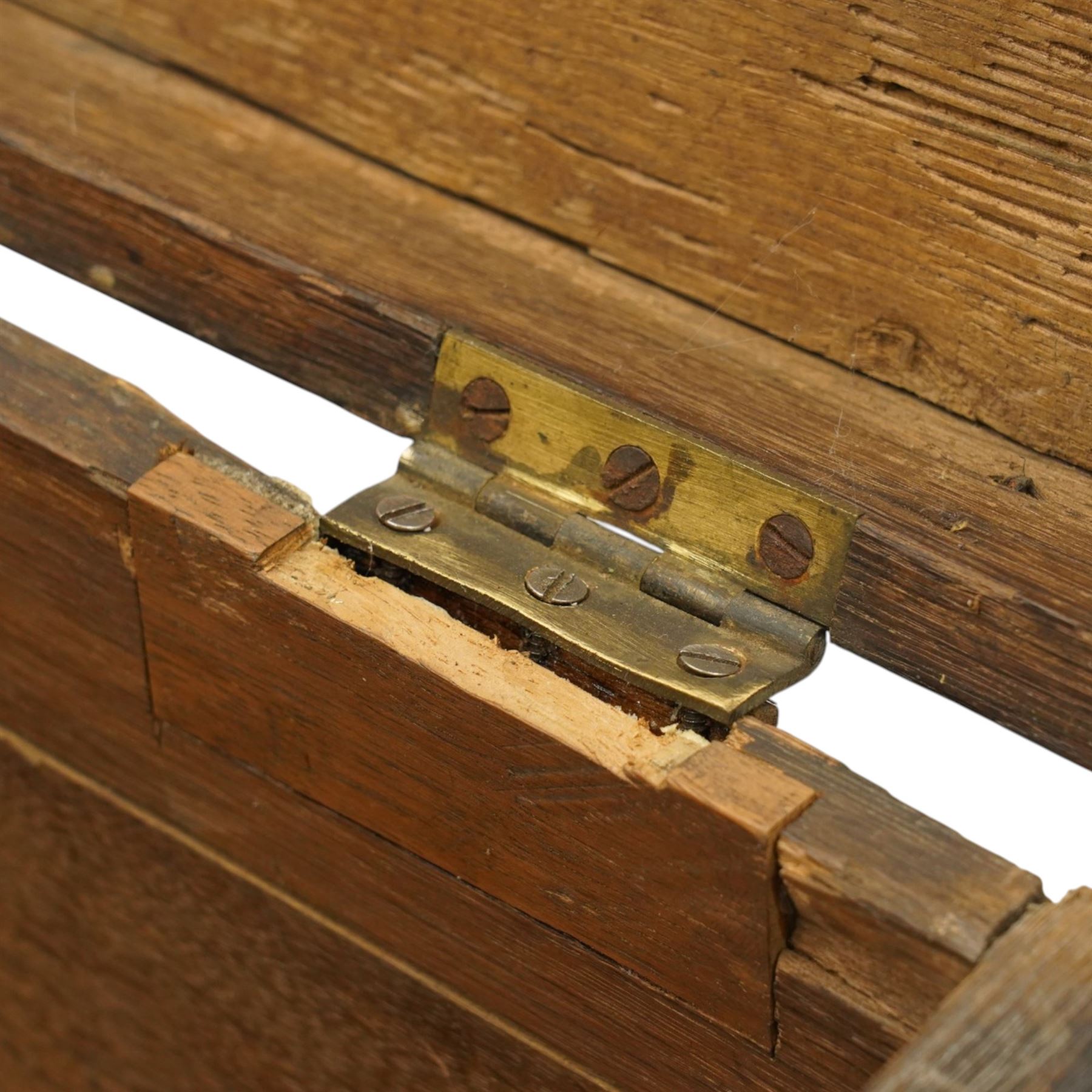 Early 19th century oak and wrought metal bound plate chest, the hinged lid with an engraved brass plaque inscribed Col H Saunderson No.2, enclosing a vacant interior, with metal carrying handles to the sides and pivoting clasp