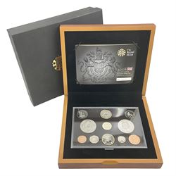 The Royal Mint United Kingdom 2008 executive proof coin set, boxed with certificate