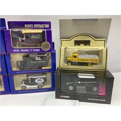 Fourteen die-cast scale model vehicles to include Dinky Leyland Comet no.419, without box, Corgi CC86503 in display case, further models from Lledo, Matchbox etc; with Astra Search-Light in original box with instruction 