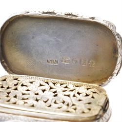 Victorian silver castle top vinaigrette engraved with a scene of Folkestone Harbour, hinged grille Birmingham 1846 Maker Nathaniel Mills
