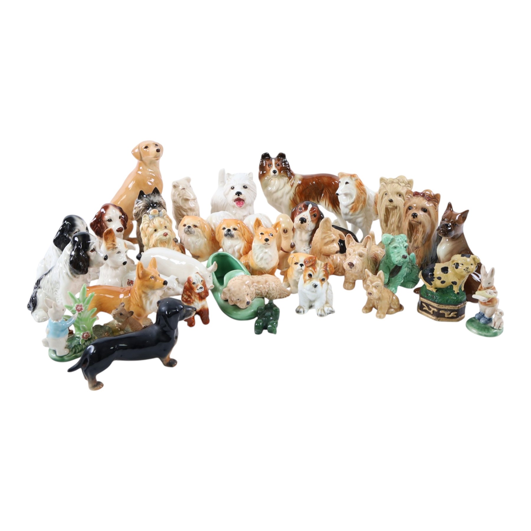 Beswick CH Wall Queen pig, together collection of Sylvac dogs, including 1433 Dog with paw in sling, 2938, Dog with slipper etc  