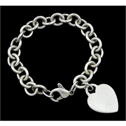 Tiffany & Co silver cable link heart charm bracelet, London 2003