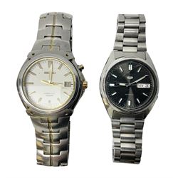 Two Seiko gentleman's stainless steel wristwatches including Kinetic 100M and 5 automatic