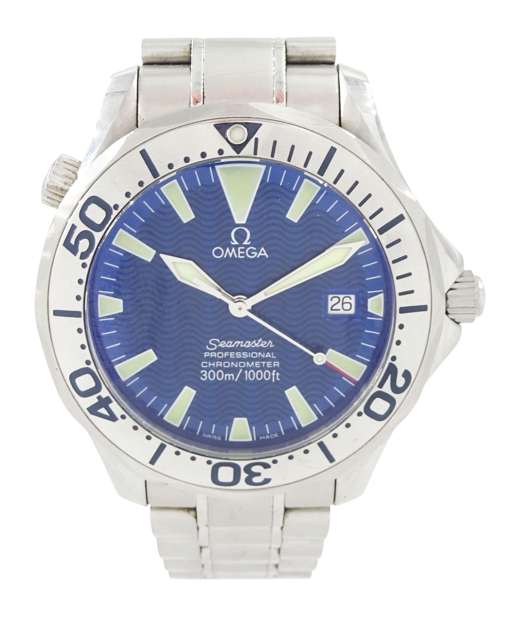 Omega Seamaster gentleman's stainless steel automatic wristwatch, Ref. 168 1640, Cal. 1120, serial No. 80529960, blue wave dial with date aperture and unidirectional rotating bezel, on original stainless steel strap with fold-over clasp, boxed with receipt
