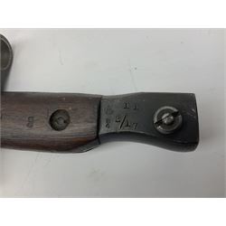 WW1 American Remington P14 rifle bayonet Model 1913, the 43cm fullered steel blade dated 5 17; in metal mounted leather scabbard L57cm overall; and WW1 Canadian Ross Rifle Co.1907 Model Mk.II bayonet, dated 2/17; in leather scabbard with frog (2)