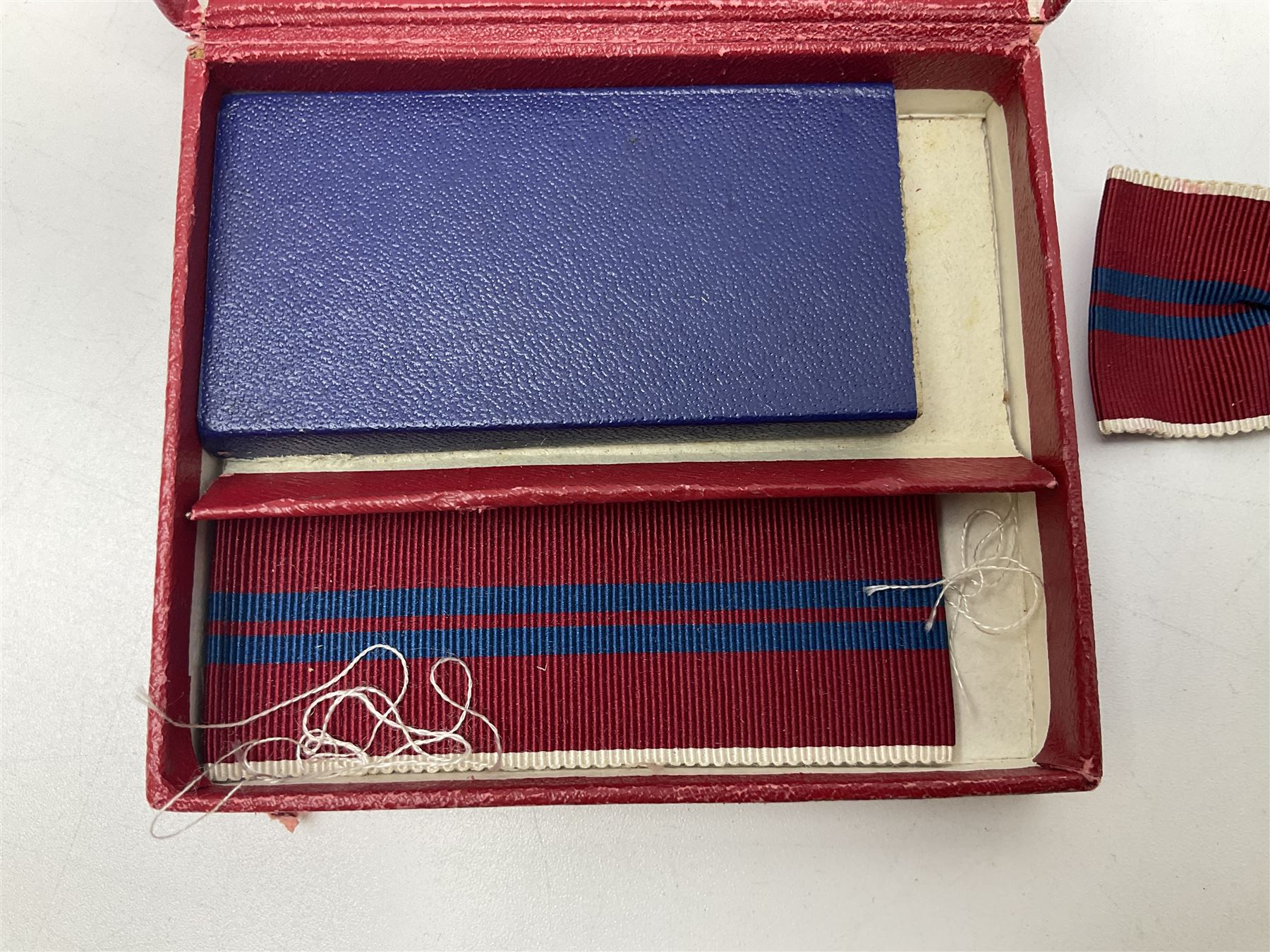 Commemorative medallions or medals including three Queen Victoria Diamond Jubilee small silver medallions, two King Edward VII 1902 Coronation medallions and a Queen Elizabeth II 1953 Coronation medal in red box