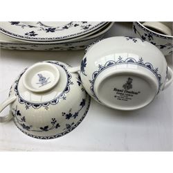 Royal Doulton Yorktown pattern tea and dinner wares, to include two cake plates, three dinner plates, four side plates, four dessert plates, saucer boat, ten tea cups etc, (44) 