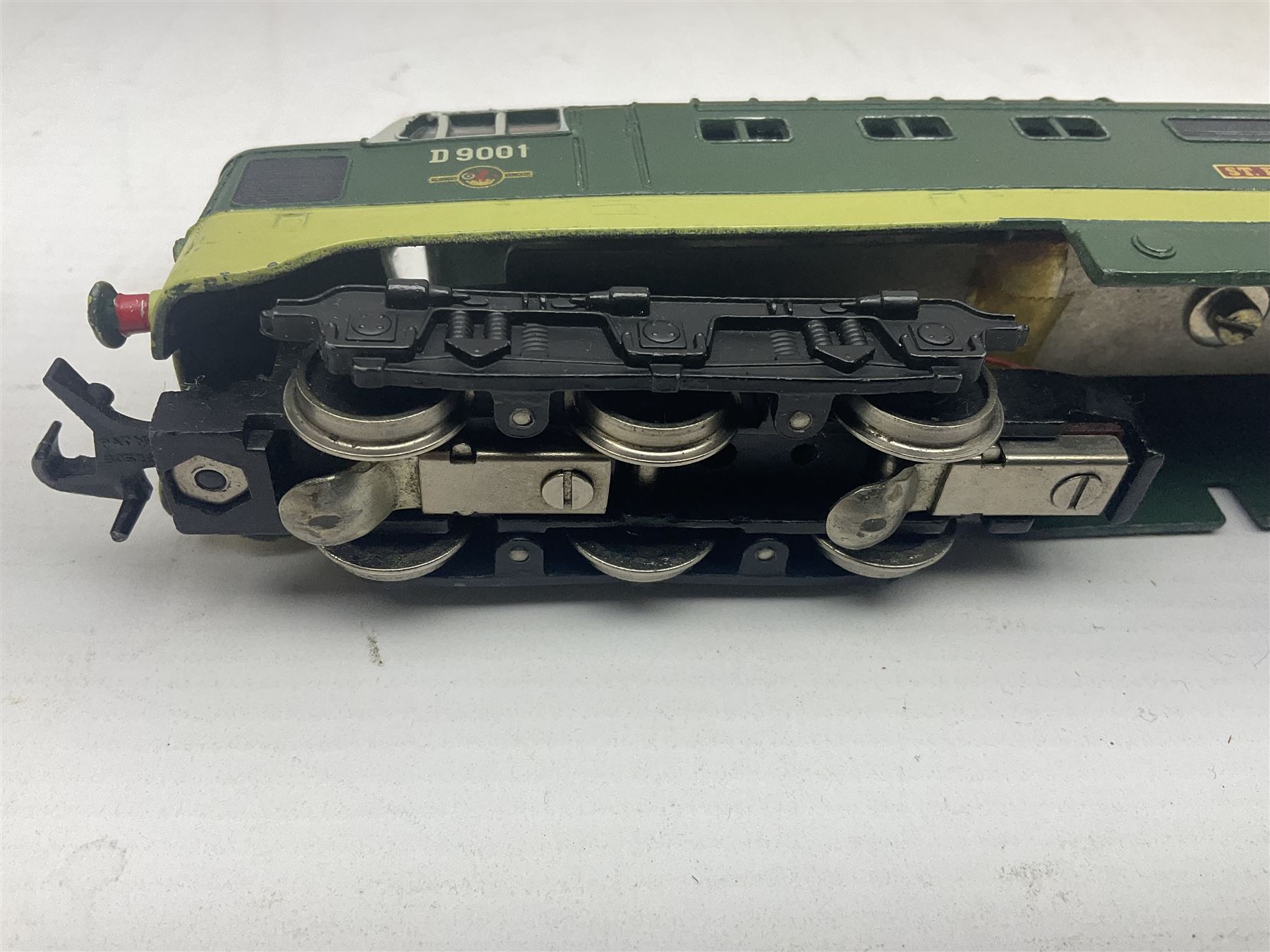 Hornby Dublo - 3-rail 3234 Deltic Type Diesel Co-Co locomotive 'St. Paddy' No.D9001 in BR two-tone green; in later unassociated plain box