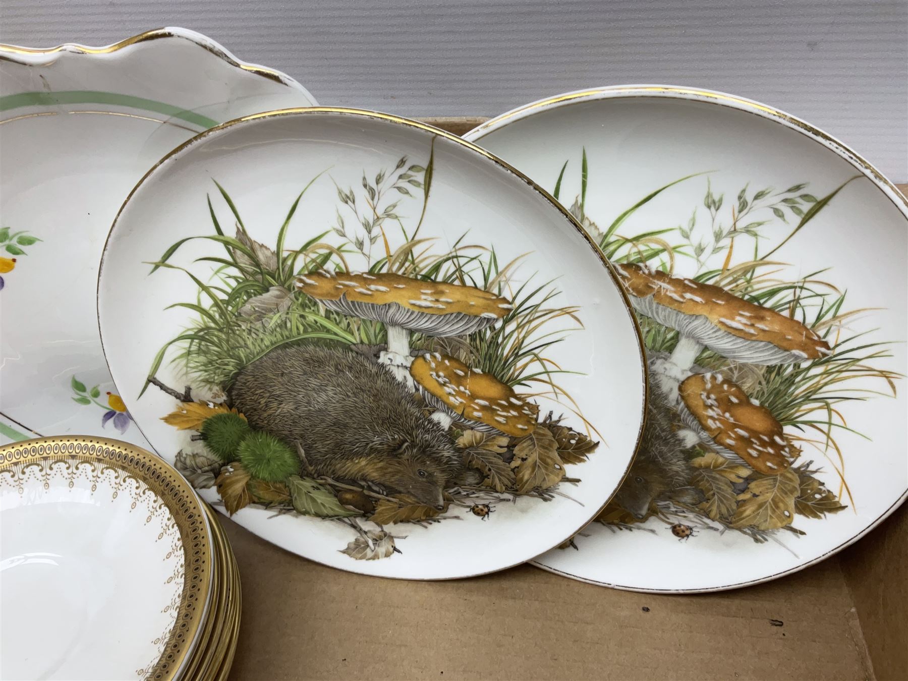 Doulton Lambeth Slaters vase of baluster form decorated with flowers, Chinese ginger jar in the form of a pumpkin, three Le Creuset red ramekins, Hornsea, Paragon Athena pattern tea wares, jardinière and other ceramics in two boxes 