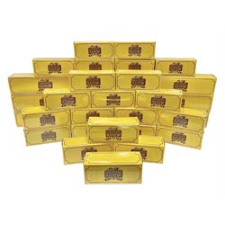 Atlas Editions - thirty-four 'Greatest Show on Earth' models; all but one factory sealed in boxes (34)