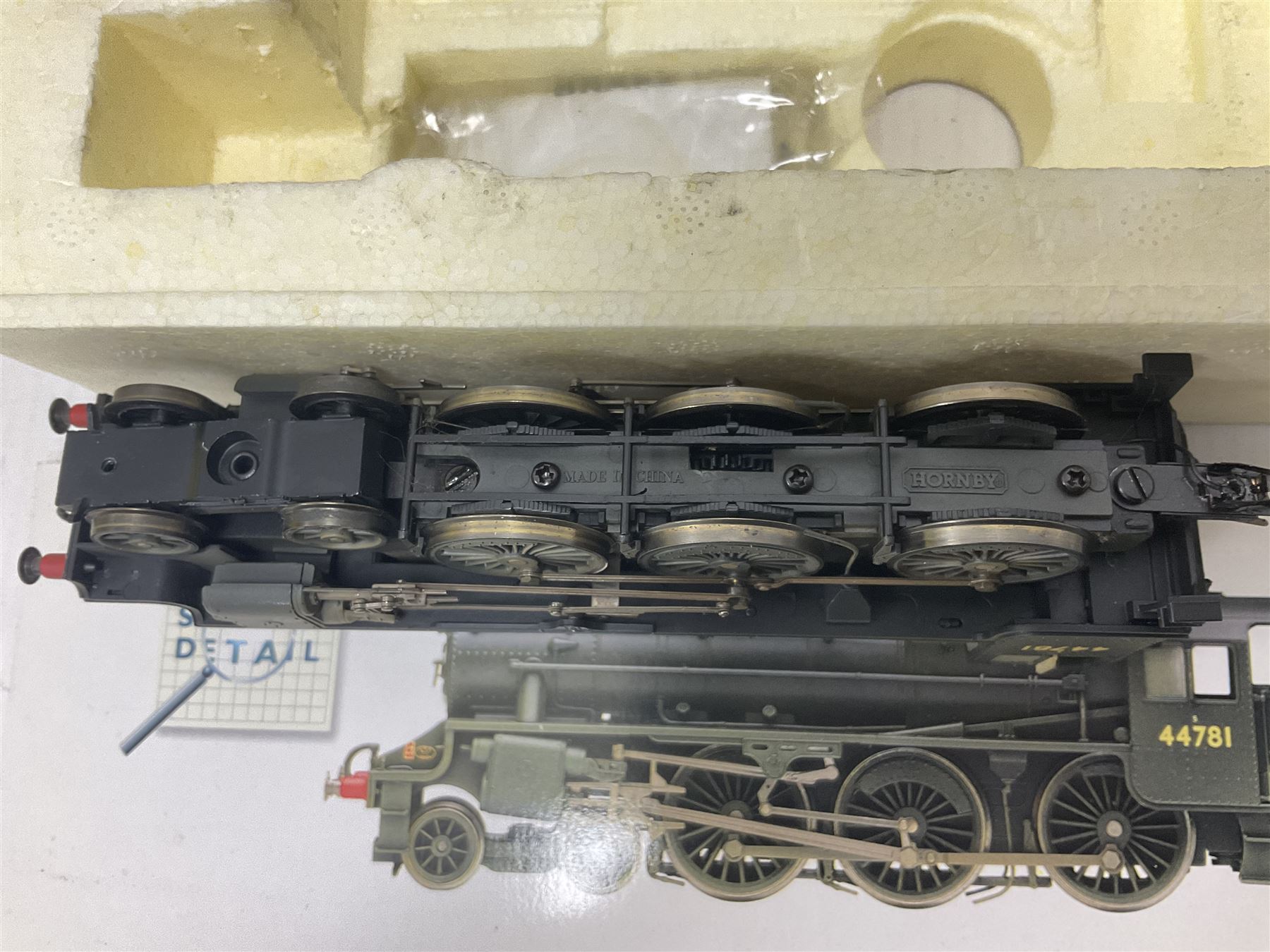 Hornby ‘00’ gauge - three ‘weathered’ locomotives comprising Class 8F 2-8-0 locomotive no.48062 in BR black; Class 9F 2-10-0 locomotive no.92151 in BR black; Class 5MT 4-6-0 locomotive no.44781 in BR black; in original boxes (3) 