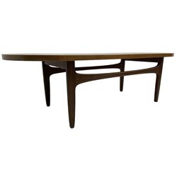 G-Plan - mid-to-late 20th century teak coffee table, rectangular top with rounded ends, on tapering supports