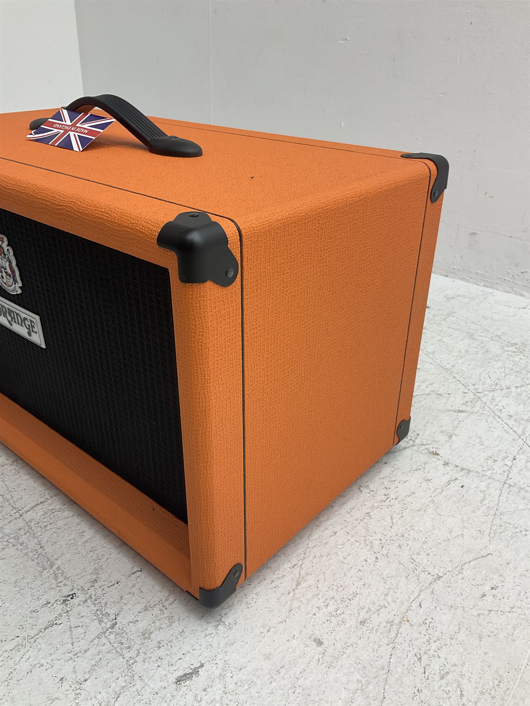 English made Orange 'Voice of the World' bass guitar speaker cabinet; 400 watts 8 ohms; serial no.OBC210M-00519-0615; L62cm