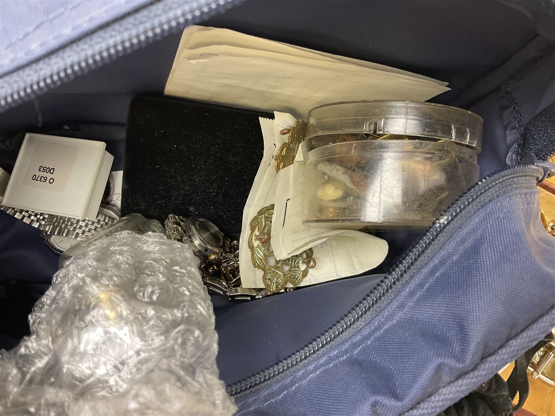 Collection of costume jewellery to include Giani Giorgio watch, Seiko pendent clock, cufflinks, necklace, earrings etc   