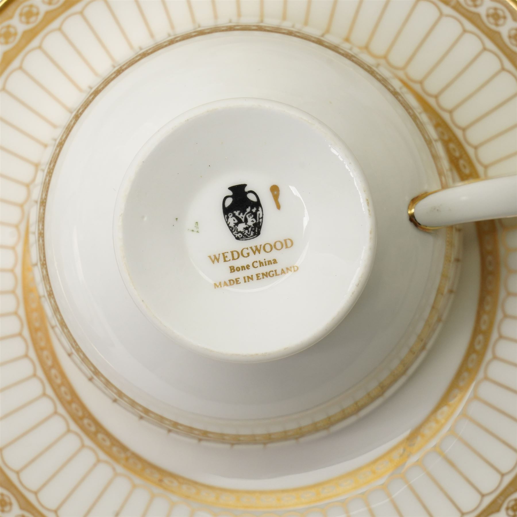 Wedgwood 'Colonnade' pattern dinner and tea service comprising twelve dinner plates, twelve dessert plates, nine soup bowls and stands, pair of covered vegetable dishes, sauce boat and stand, eight tea cups and saucers, thirteen tea plates, milk jug and sugar bowl
