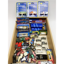 Nineteen modern die-cast models by Corgi, Matchbox, Lledo etc including promotional and commercial vehicles, cars etc, all boxed; and quantity of unboxed models