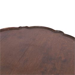 19th century oak scalloped tray, on lazy susan revolving on an circular base, D56cm
