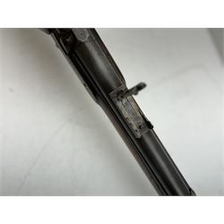 Volunteer percussion P53 type rifle, 94cm (37