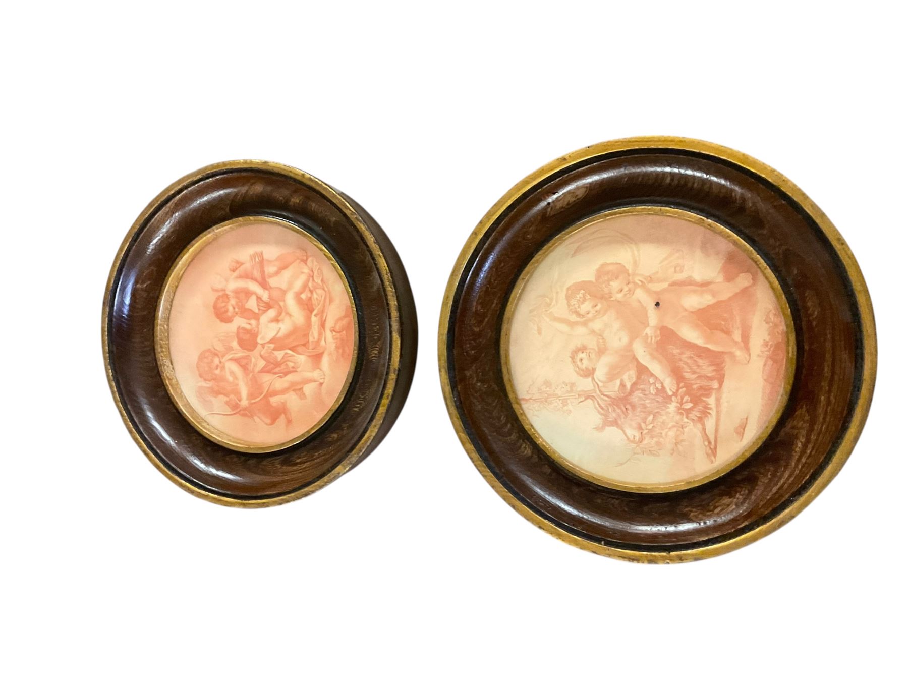 Collection of frames, including a pair of circular wooden and gilt frames, rococo examples, etc together withe shell decoration etc   