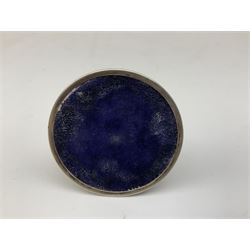 Silver hallmarked novelty pin cushion and pocket watch stand modelled as a wish bone