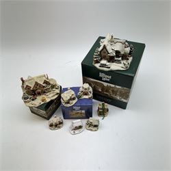 Eight Lilliput Lane Christmas models, comprising Letter to Santa, The Star Inn, Ice to Meet You, Snowflake, Frosty Fun, Winter Warmer, Winter at Eagle House Folly and Christmas decoration Great Expectaions, all boxed 