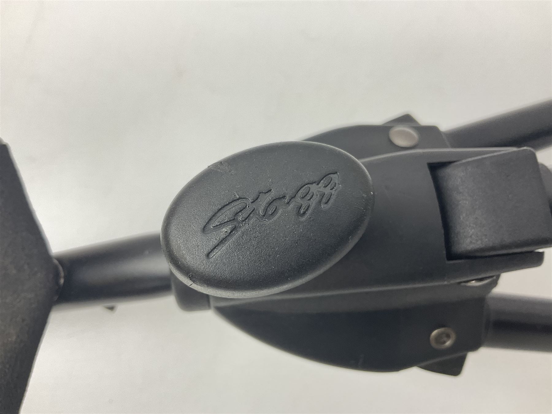 St Louis Alto saxophone, serial no.82437 in John Packer JP Blues 141 carrying case; with two-piece saxophone stand