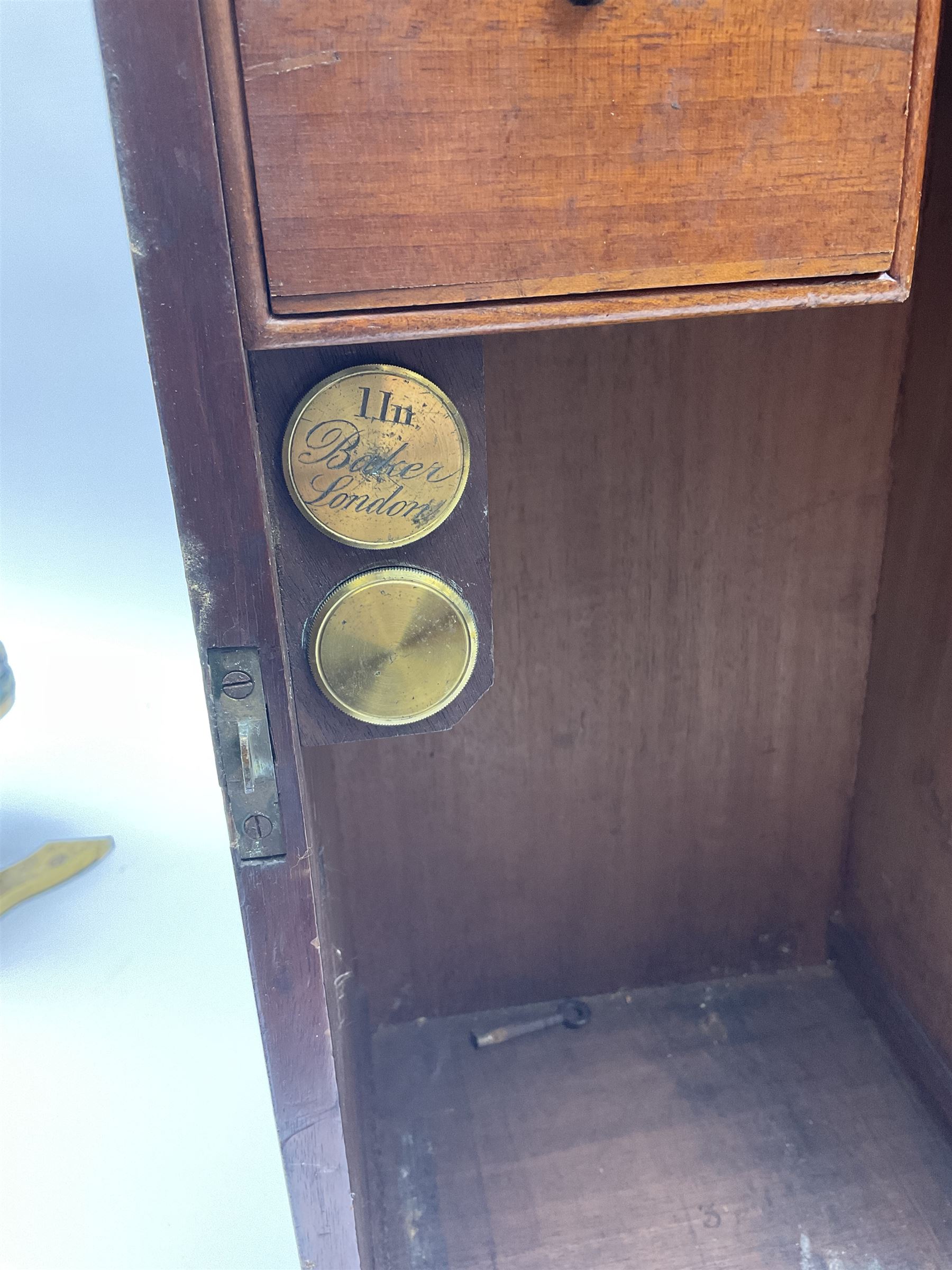 19th century Henry Crouch lacquered brass and black monocular microscope inscribed 'H. Crouch 51 London Wall London 476' with rack and pinion focusing H36cm, in fitted mahogany carrying case with extra lenses, twenty-six predominantly annotated prepared glass slides by W. Watson, Richard Suter, Wheeler, Thomas Groves etc including one marked Prize Medal Paris 1867, eight Walter White prepared card mounted slides and five original packets of C.J. Watkins unprepared specimens.