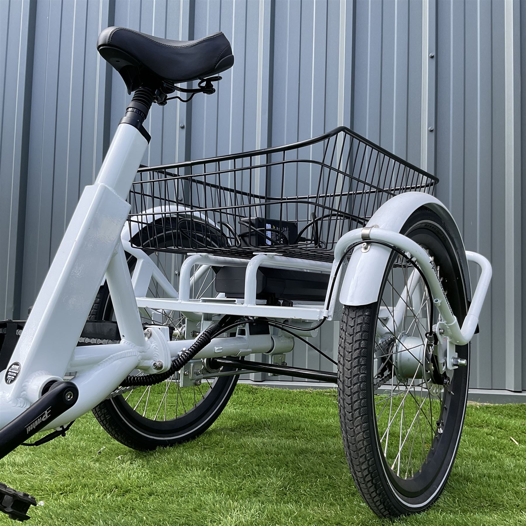 Alpine ProMax E-tricycle 25km/h, C961, disc brakes, front and rear/brake lights, with charger, full working order with very little use - THIS LOT IS TO BE COLLECTED BY APPOINTMENT FROM DUGGLEBY STORAGE, GREAT HILL, EASTFIELD, SCARBOROUGH, YO11 3TX