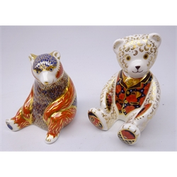  Two Royal Crown Derby paperweights: Honey Bear dated 1995, gold stopper and Debonair Bear designed exclusively for the Royal Crown Derby Collectors Guild dated 1997 (2)  