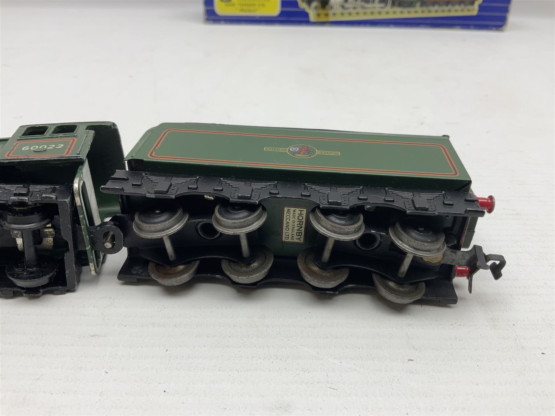 Hornby Dublo - 3-rail - Class A4 4-6-2 locomotive 'Mallard' No.60022 in BR green; in original box; and Duchess Class 4-6-2 locomotive 'Duchess of Montrose' No.46232 in BR matt green; in original plain blue box; with associated tender in plain blue box (3)