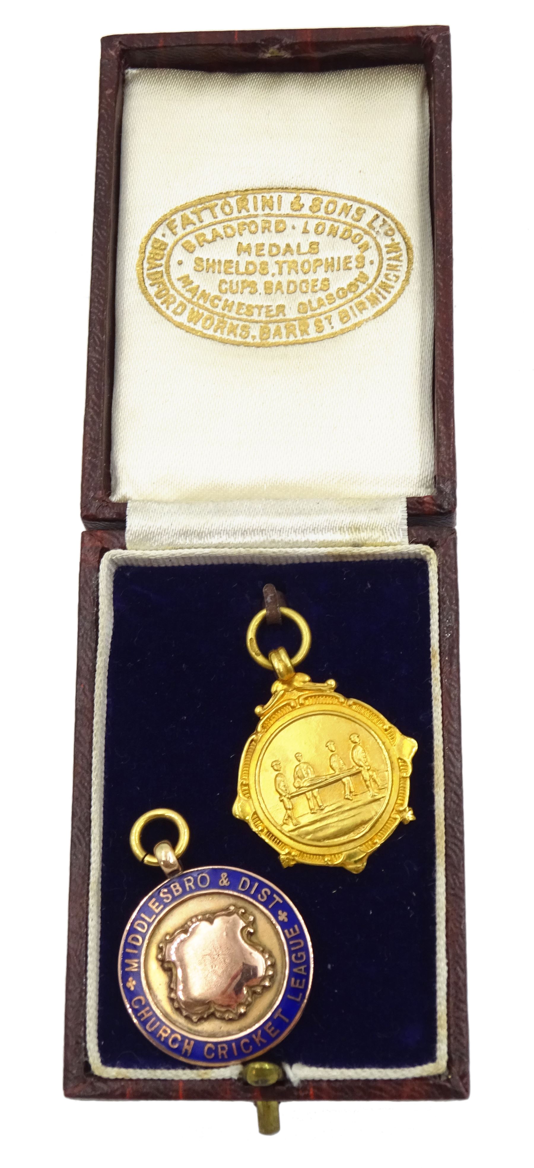 Gold medical fob medallion, Birmingham 1939 and one other rose gold cricket medallion, both 9ct