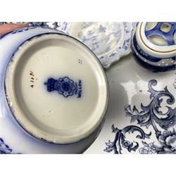 Large collection of blue and white ceramics, to include Spode Italian pattern with blue mark, Wood and Sons Yuan, pickle dish, Delft style etc, dinner plates, tea wares, bowls etc in six boxes