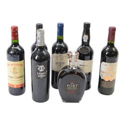 Mixed red wine and port, including Roc De Lussac 2005 Lassac St Emilion, Carta Roja 2005 J...