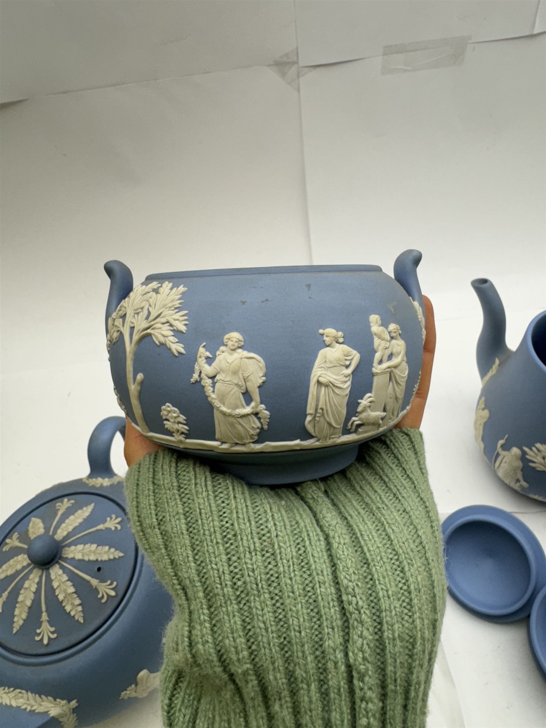 Wedgwood Jasperware tea and coffee wares, comprising teapot, coffee pot, milk jug, covered sucrier, coffee can and saucer and teacup and saucer 