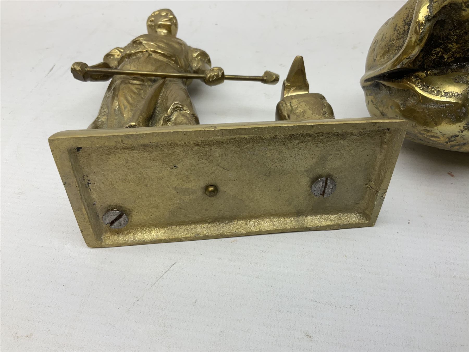 Large brass figure of a hereford bull, together with a brass figure of a blacksmith, bull H15cm