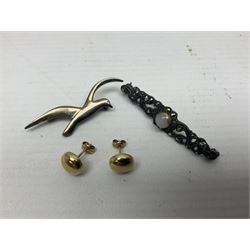 Scottish silver Ola Gorie arctic tern brooch and a matching pair of earrings, 9ct gold stud earrings, collection of costume jewellery, three wristwatches including Ingersoll and Rotary, a Freeman's Alright pocket watch and a continental silver fob watch stamped 935