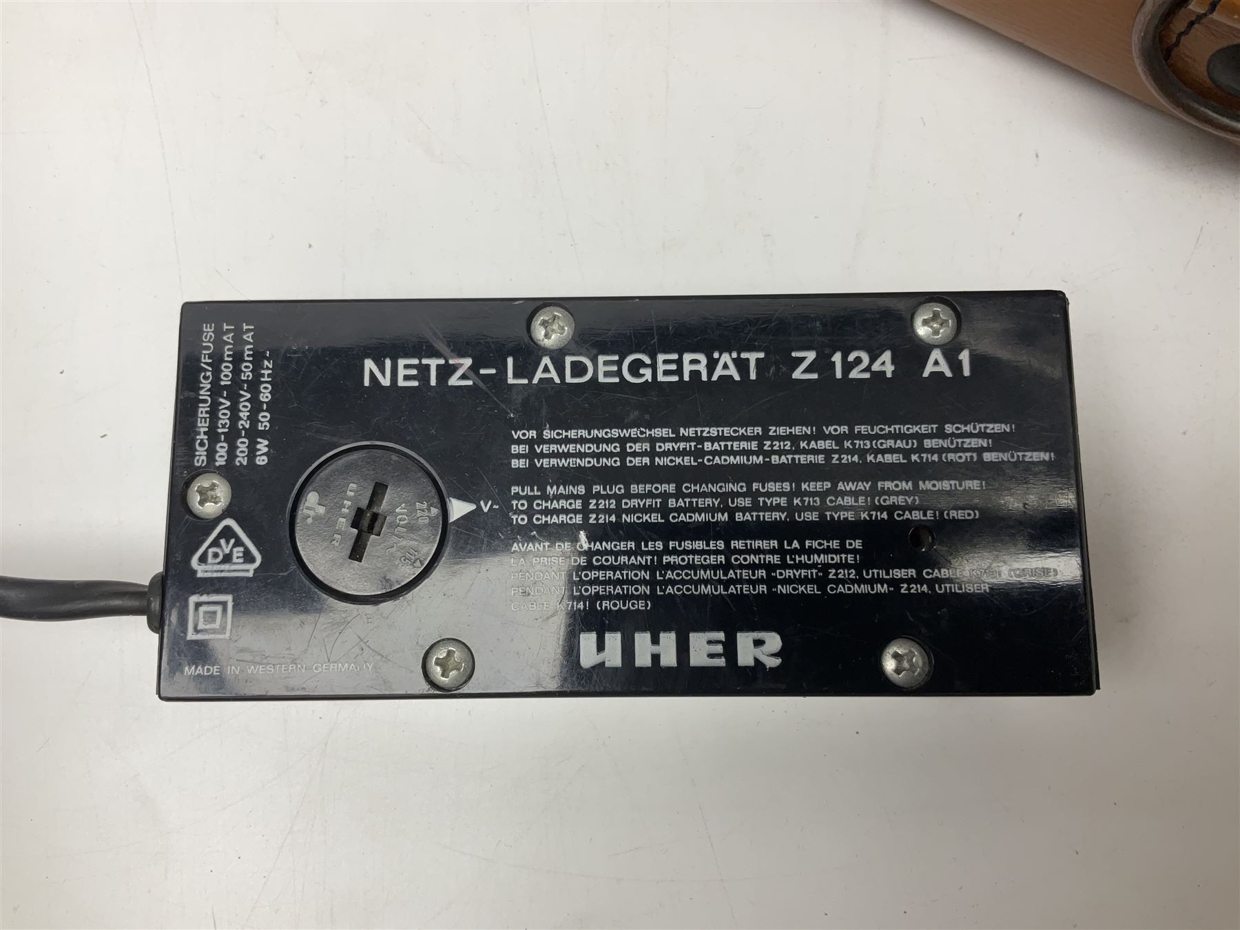 Uher 4200 Report Monitor professional tape recorder, complete with instructions and leather carry case