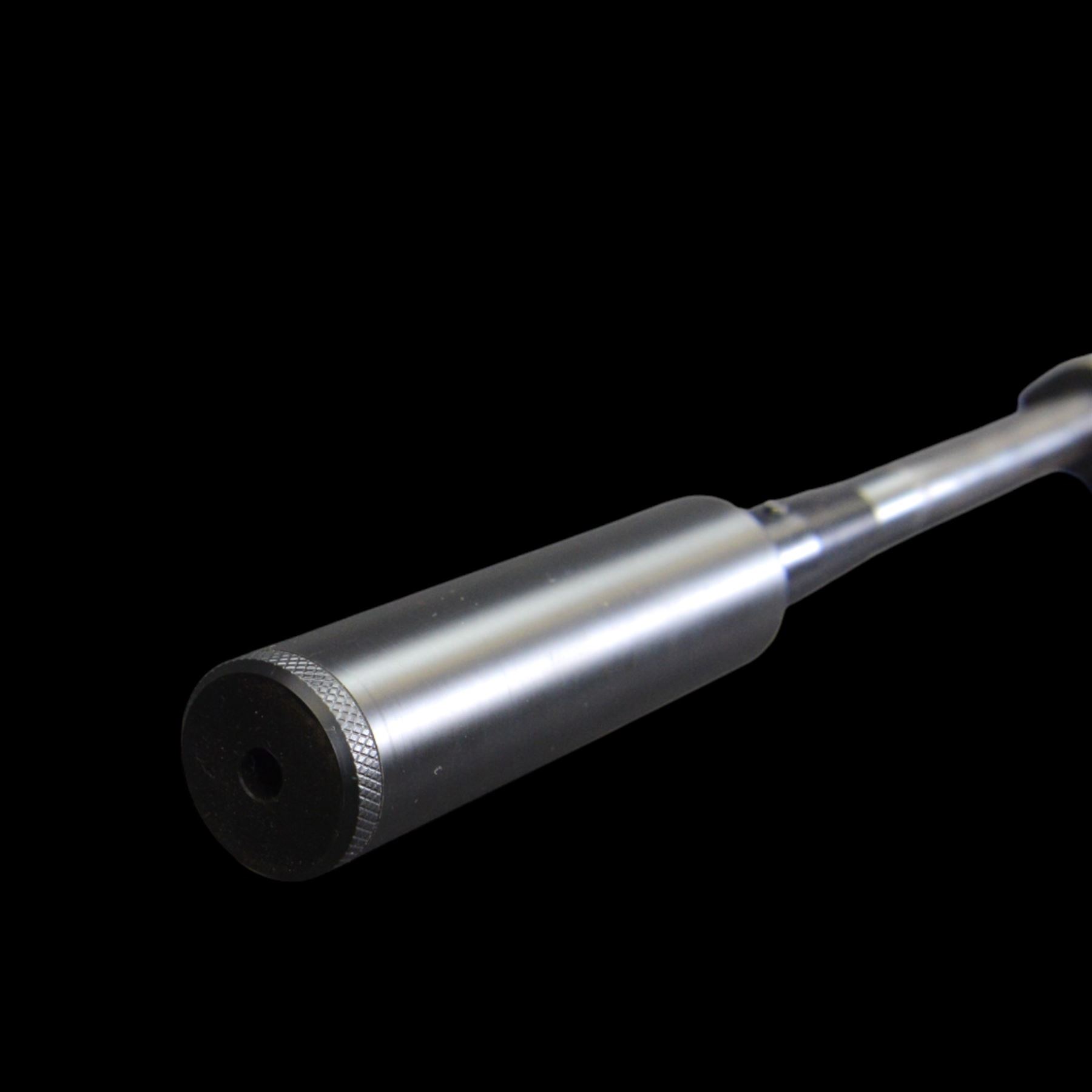Gamo Maxima .22 break barrel air rifle, serial no 04-183689-04, with Gamo sight, in gun sleeve, L121cm