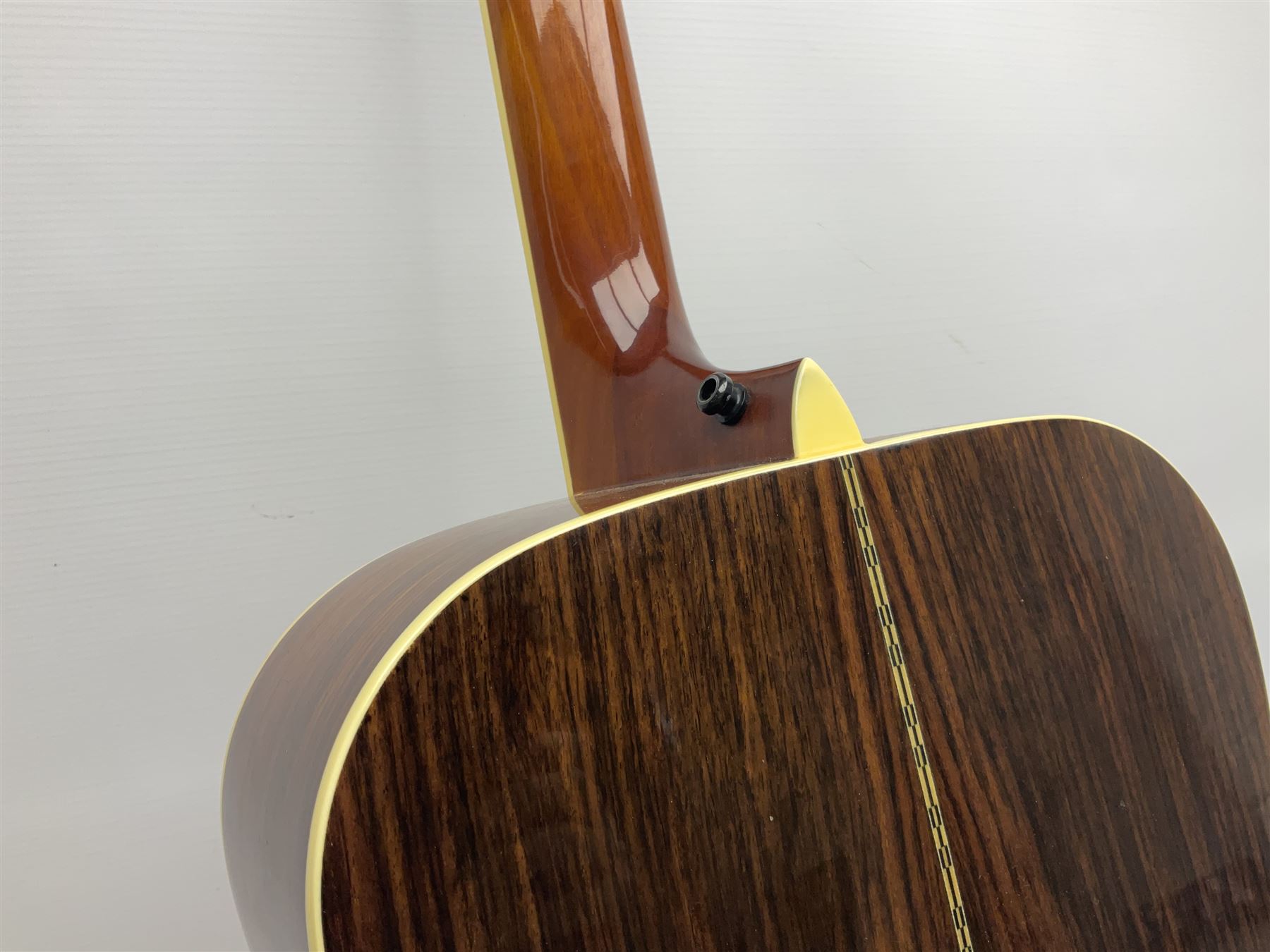 Tanglewood Earth 1000 electro-acoustic guitar, with ivory coloured trim and abalone inlay, serial no. 02050489, L103cm
