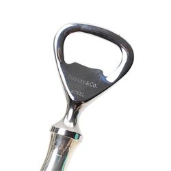 Tiffany & Co. silver-handled Padova pattern bottle opener, hallmarked, designed by Elsa Peretti, with dust bag and presentation box, L14.5cm