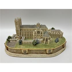 Two Lilliput lane The Royal Train at Sandringham and Westminster Abbey,  both with certificate of authenticity and original box